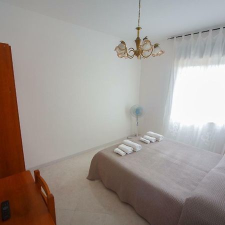 瓦尔德利切Casa Vacanze L'Orizzonte公寓式酒店 外观 照片