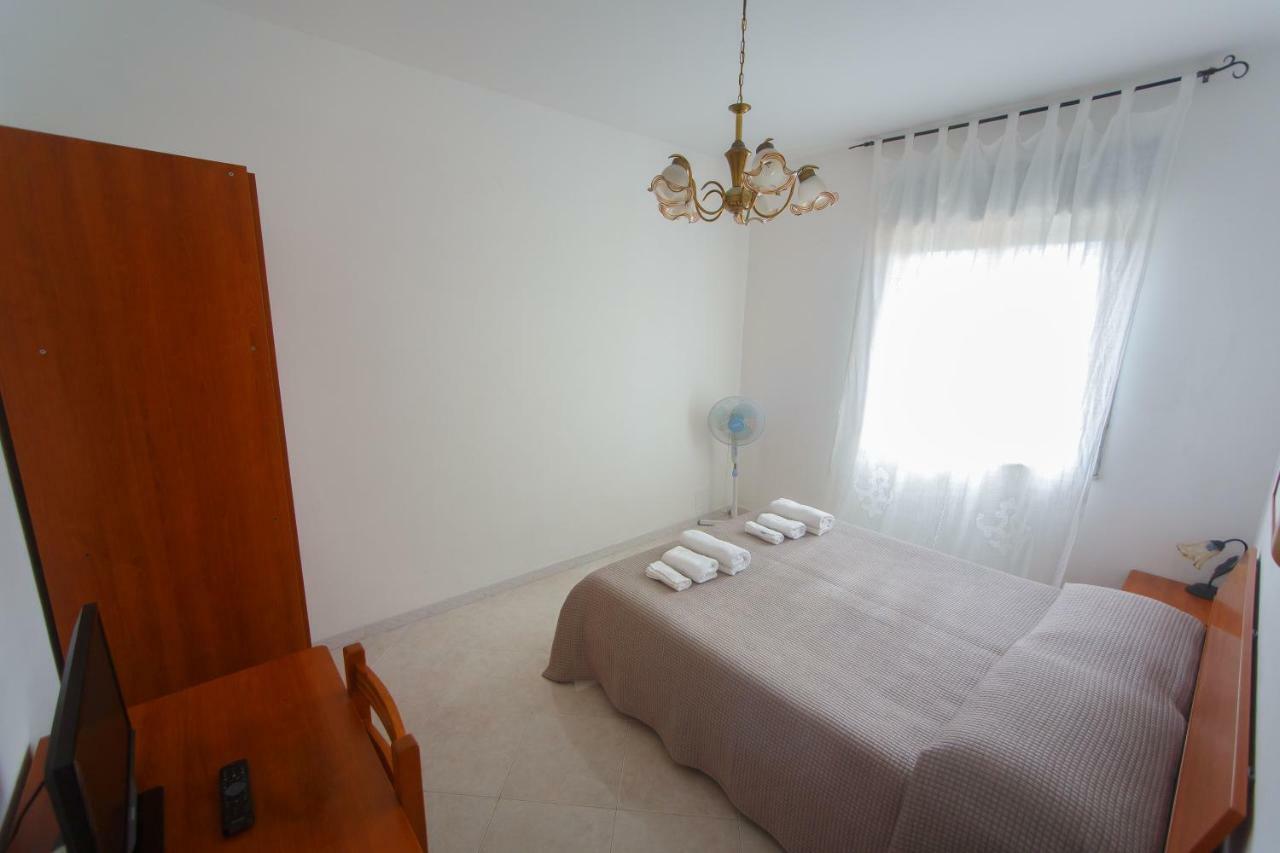 瓦尔德利切Casa Vacanze L'Orizzonte公寓式酒店 外观 照片