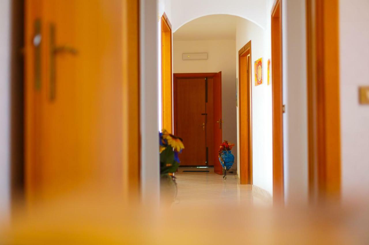 瓦尔德利切Casa Vacanze L'Orizzonte公寓式酒店 外观 照片