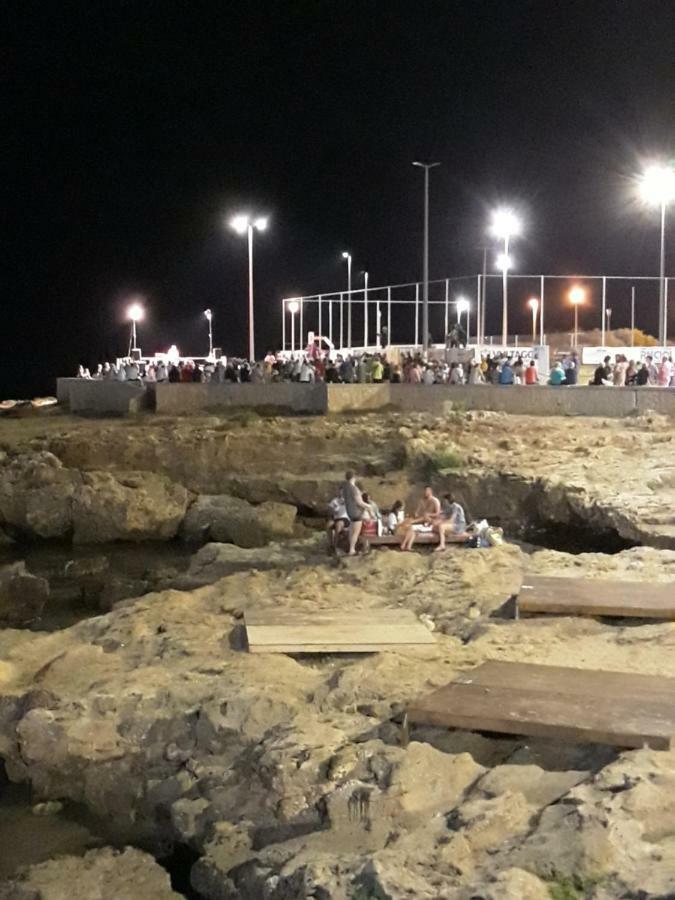 瓦尔德利切Casa Vacanze L'Orizzonte公寓式酒店 外观 照片