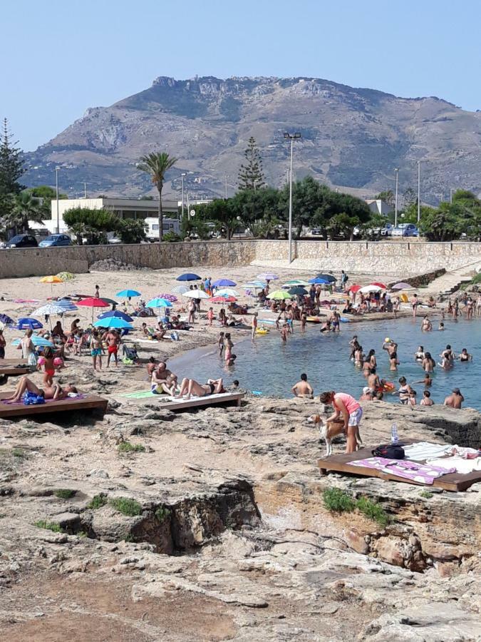 瓦尔德利切Casa Vacanze L'Orizzonte公寓式酒店 外观 照片