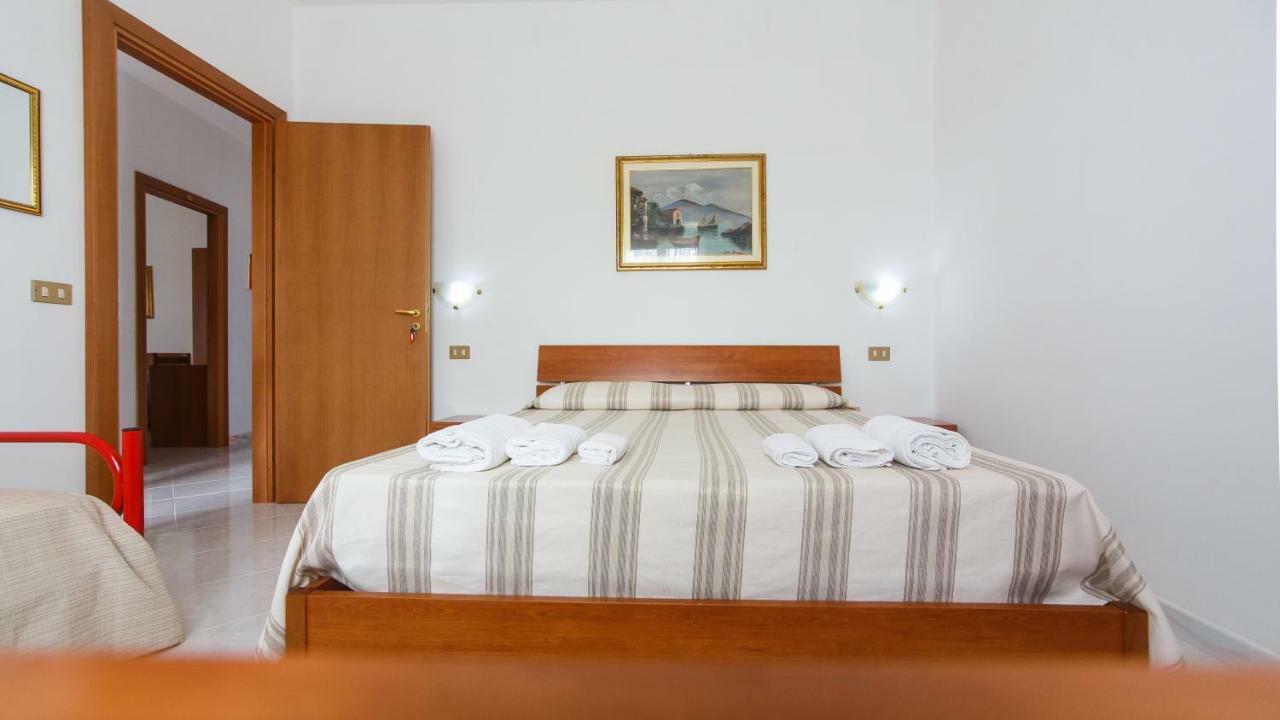 瓦尔德利切Casa Vacanze L'Orizzonte公寓式酒店 外观 照片