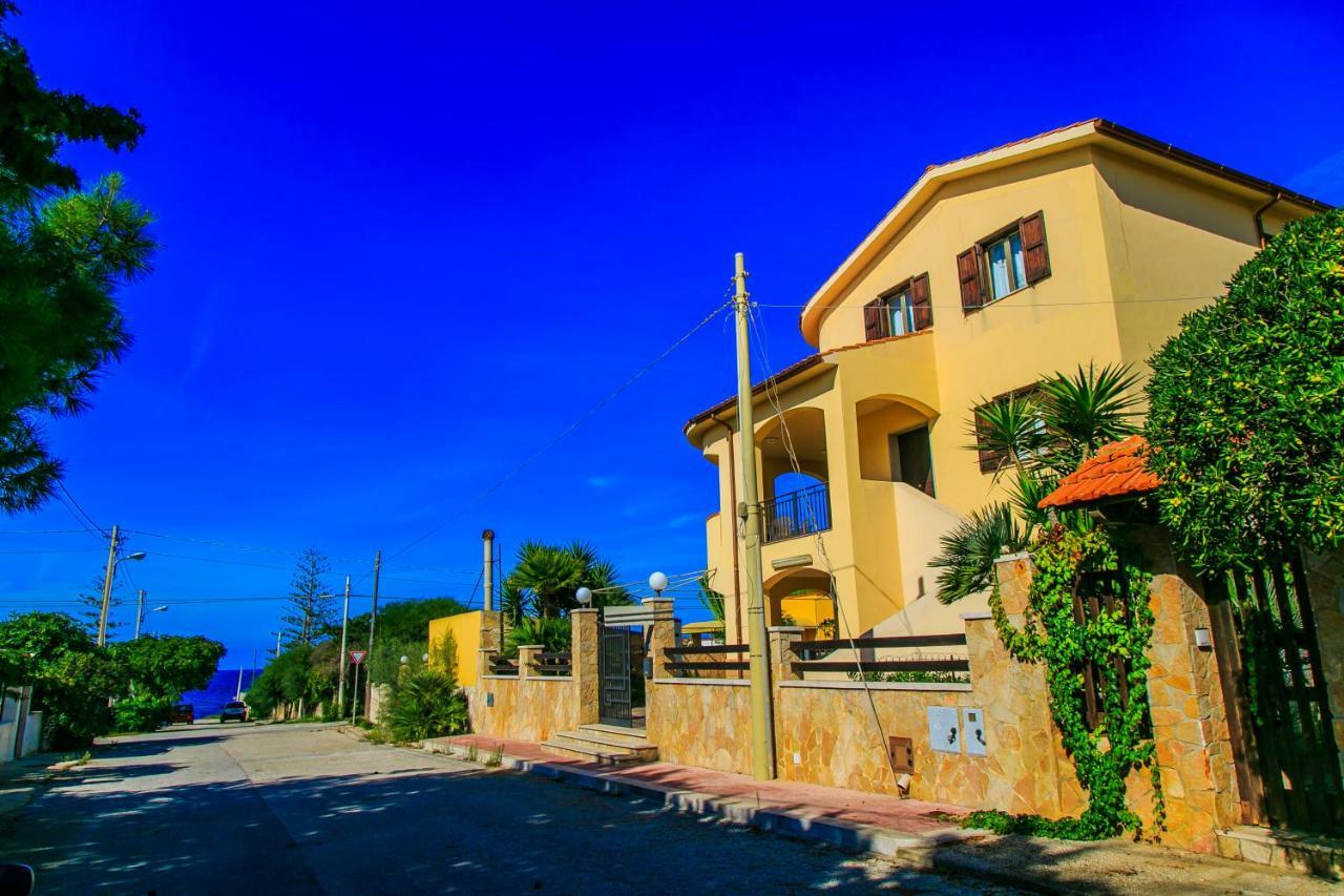 瓦尔德利切Casa Vacanze L'Orizzonte公寓式酒店 外观 照片