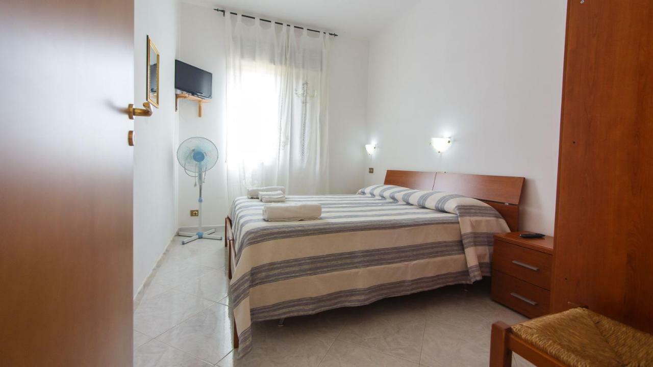 瓦尔德利切Casa Vacanze L'Orizzonte公寓式酒店 外观 照片
